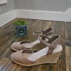 Me Too Beige Wedge Sandals